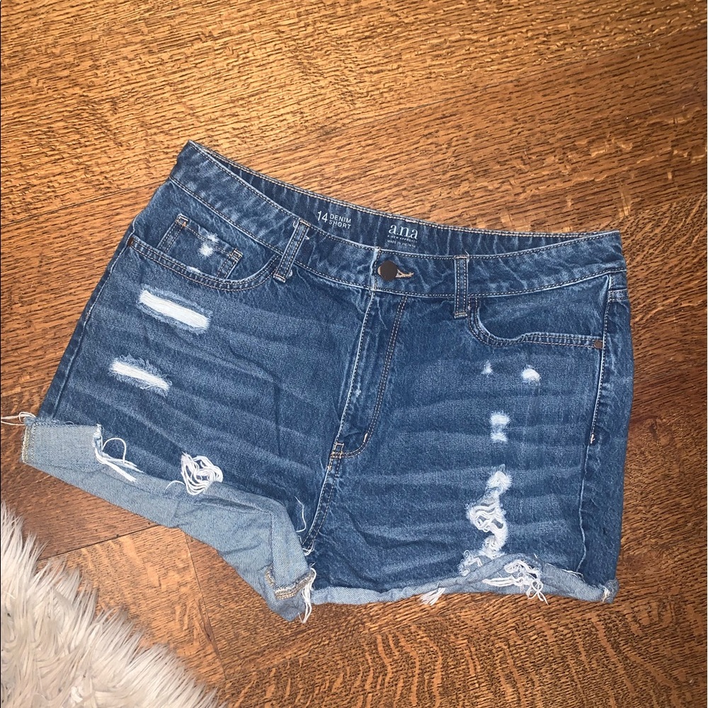 Denim Shorts Distressed